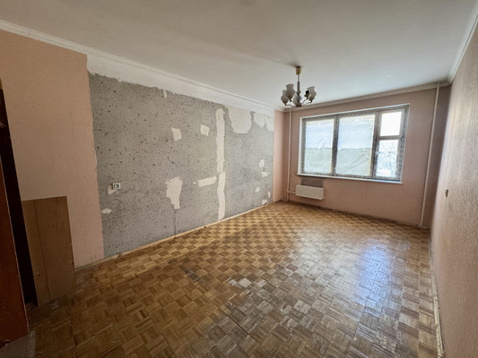 Продам трехкомнатную (3-комн.) квартиру, Чугунова ул, 34, Раменское г