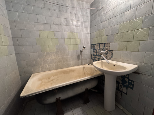 Продам трехкомнатную (3-комн.) квартиру, Чугунова ул, 34, Раменское г