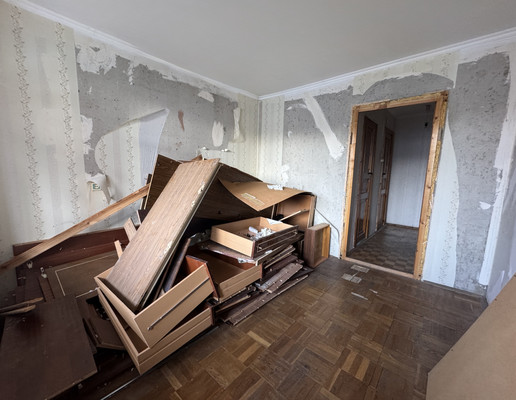 Продам трехкомнатную (3-комн.) квартиру, Чугунова ул, 34, Раменское г