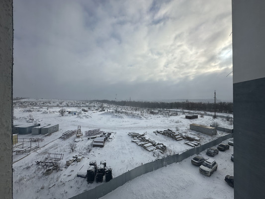 Продам однокомнатную (1-комн.) квартиру, Парковая ул, 2, Молодежное пгт