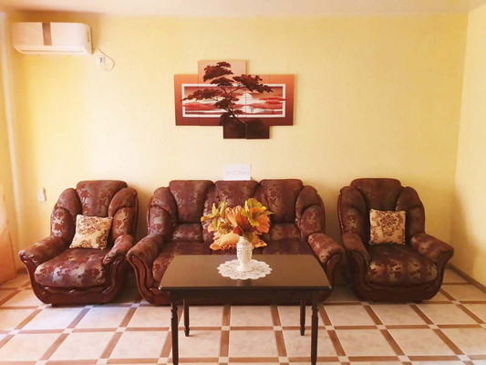 Сдам дом, Пирожного ул, 26, Новороссийск г, 0 км от города