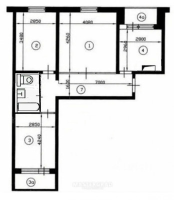 Продам трехкомнатную (3-комн.) квартиру, Залесская ул, 70а, Симферополь г