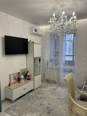 Продам однокомнатную (1-комн.) квартиру, Генерала Кравченко ул, 3к1, Санкт-Петербург г