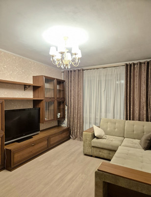 Продам двухкомнатную (2-комн.) квартиру, Победы б-р, 47, Воронеж г