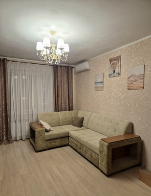 Продам двухкомнатную (2-комн.) квартиру, Победы б-р, 47, Воронеж г