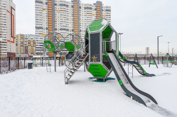 Продам однокомнатную (1-комн.) квартиру, Новгородский пр-кт, 2к3, Шушары п