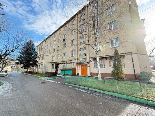 Продам двухкомнатную (2-комн.) квартиру, Мусова ул, 29, Нальчик г