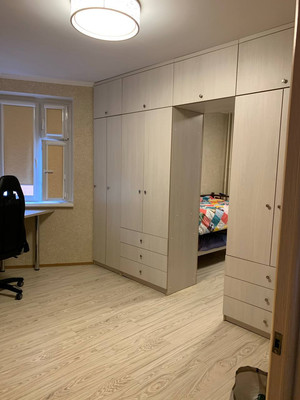 Продам двухкомнатную (2-комн.) квартиру, Северный (Купелинка мкр) кв-л, 4, Сапроново д