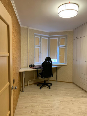 Продам двухкомнатную (2-комн.) квартиру, Северный (Купелинка мкр) кв-л, 4, Сапроново д