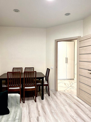 Продам двухкомнатную (2-комн.) квартиру, Зеленые аллеи б-р, 17, Видное г