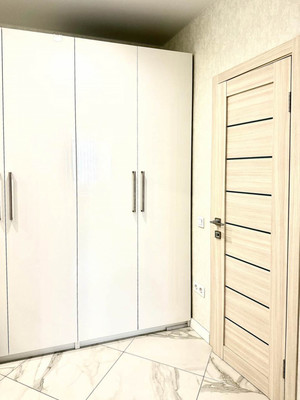 Продам двухкомнатную (2-комн.) квартиру, Зеленые аллеи б-р, 17, Видное г