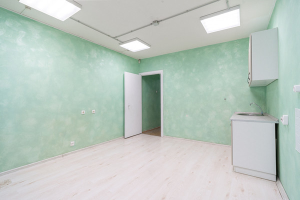 Продам коммерческое помещение 85,2 м2, Московский пр-кт, 92а, Воронеж г