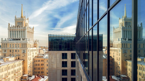 Продам двухкомнатную (2-комн.) квартиру, Большая Садовая ул, 5к1, Москва г