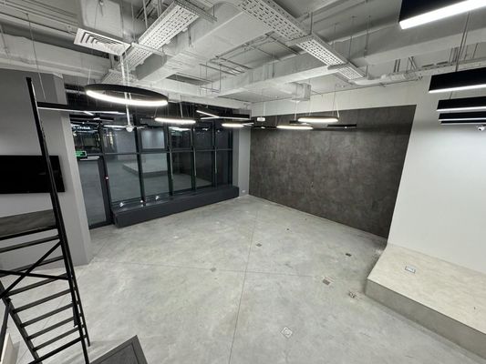 Продам коммерческое помещение 492 м2, Большая Почтовая ул, 32, Москва г