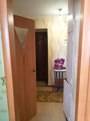 Продам двухкомнатную (2-комн.) квартиру, 2 мкр, 2, Красноперекопск г