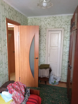 Продам двухкомнатную (2-комн.) квартиру, 2 мкр, 2, Красноперекопск г