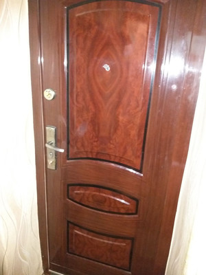 Продам двухкомнатную (2-комн.) квартиру, 2 мкр, 2, Красноперекопск г