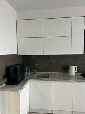 Продам двухкомнатную (2-комн.) квартиру, Бассейная ул, 38, Калининград г