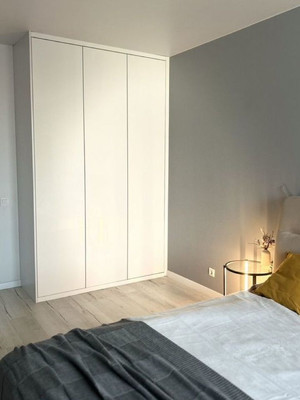 Продам двухкомнатную (2-комн.) квартиру, Бассейная ул, 38, Калининград г