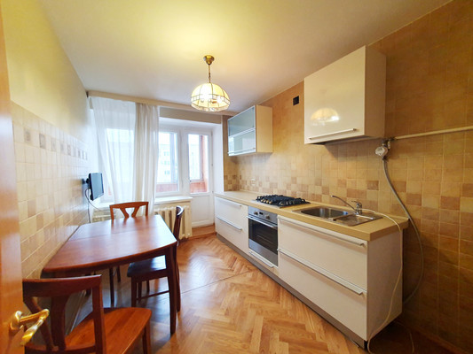 Продам двухкомнатную (2-комн.) квартиру, Первомайская ул, 57, Липецк г