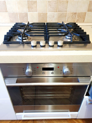 Продам двухкомнатную (2-комн.) квартиру, Первомайская ул, 57, Липецк г