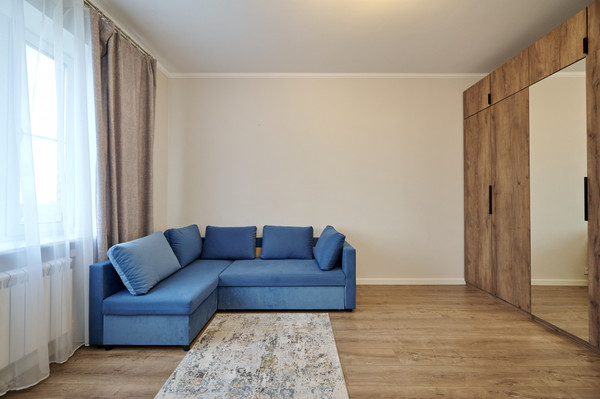 Продам двухкомнатную (2-комн.) квартиру, Новокуркинское ш, 51, Москва г