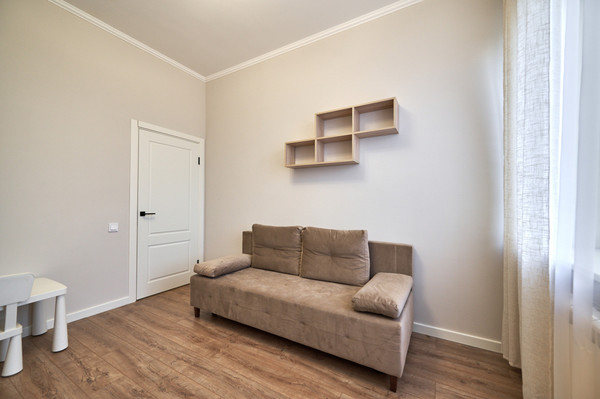 Продам двухкомнатную (2-комн.) квартиру, Новокуркинское ш, 51, Москва г