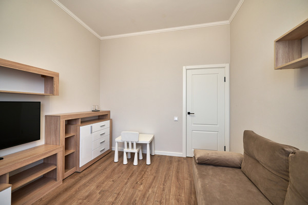 Продам двухкомнатную (2-комн.) квартиру, Новокуркинское ш, 51, Москва г