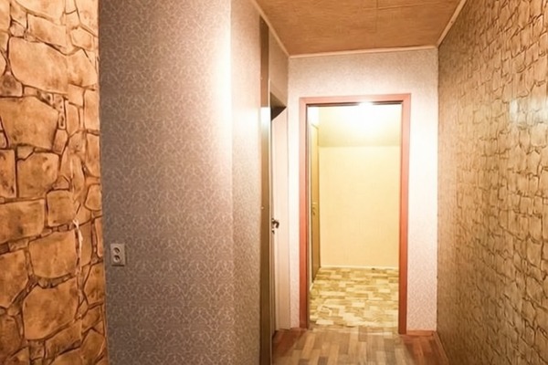 Продам трехкомнатную (3-комн.) квартиру, Аллея смелых ул, 3, Калининград г