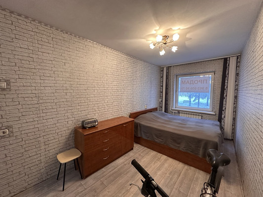 Продам двухкомнатную (2-комн.) квартиру, Речной пер, 19, Красноярск г