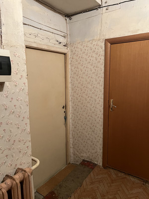 Продам комнату в 6-комн. квартире, Съезжинская ул, 19, Санкт-Петербург г