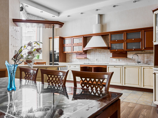 Продам многокомнатную квартиру, Береговая (Шувалово тер.) ул, 21к2, Санкт-Петербург г