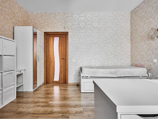 Продам многокомнатную квартиру, Береговая (Шувалово тер.) ул, 21к2, Санкт-Петербург г