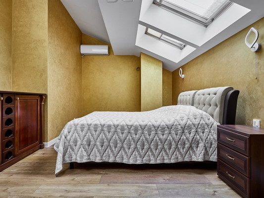 Продам многокомнатную квартиру, Береговая (Шувалово тер.) ул, 21к2, Санкт-Петербург г