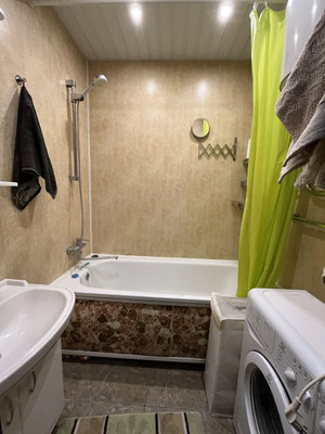 Продам однокомнатную (1-комн.) квартиру, Баулинская (Новые Островцы мкр) ул, 5к1, Островцы д