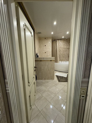 Продам двухкомнатную (2-комн.) квартиру, Хорошёвское ш, 12к1, Москва г