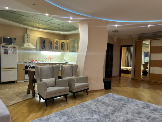 Продам трехкомнатную (3-комн.) квартиру, Кузьминская ул, 19, Котельники г