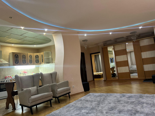 Продам трехкомнатную (3-комн.) квартиру, Кузьминская ул, 19, Котельники г