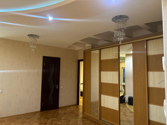 Продам трехкомнатную (3-комн.) квартиру, Кузьминская ул, 19, Котельники г