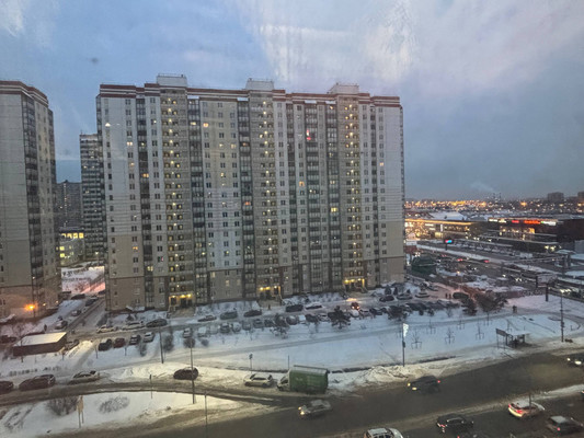 Продам двухкомнатную (2-комн.) квартиру, Шувалова ул, 1, Мурино п