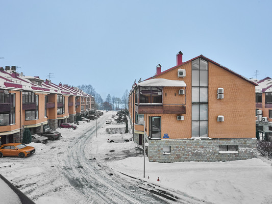 Продам таунхаус, Береговая (Шувалово тер.) ул, 21к2, Санкт-Петербург г, 0 км от города