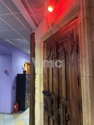 Продам коммерческое помещение 192,6 м2, Маросейка ул, 13 3, Москва г