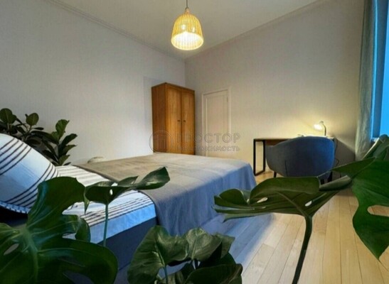 Продам двухкомнатную (2-комн.) квартиру, Тимура Фрунзе ул, 18, Москва г