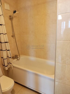 Продам многокомнатную квартиру, Красногорский б-р, 24, Красногорск г