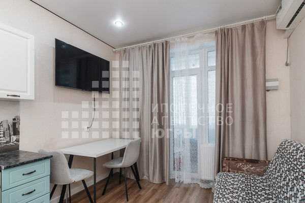 Продам однокомнатную (1-комн.) квартиру, Самаровская ул, 4, Ханты-Мансийск г