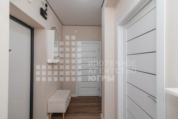 Продам однокомнатную (1-комн.) квартиру, Самаровская ул, 4, Ханты-Мансийск г