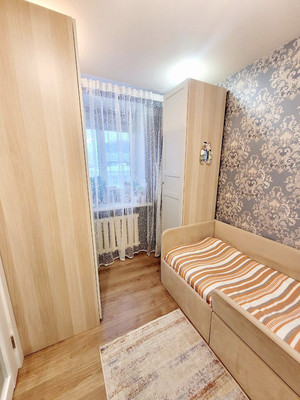 Продам однокомнатную (1-комн.) квартиру, Чехова ул, 3/7, Казань г