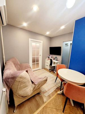 Продам однокомнатную (1-комн.) квартиру, Чехова ул, 3/7, Казань г