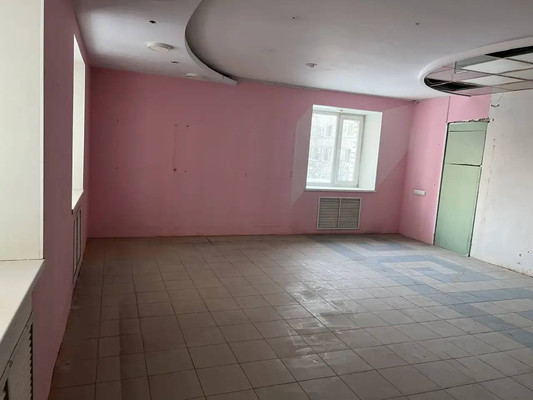 Продам трехкомнатную (3-комн.) квартиру, Бабушкина ул, 31, Сыктывкар г