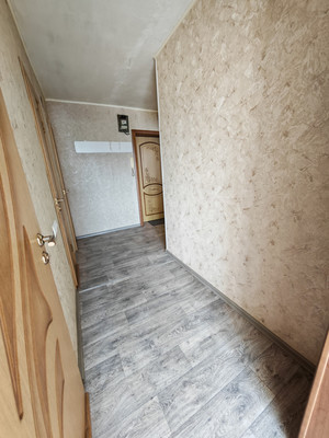 Продам двухкомнатную (2-комн.) квартиру, Первостроителей пр-кт, 15, Комсомольск-на-Амуре г